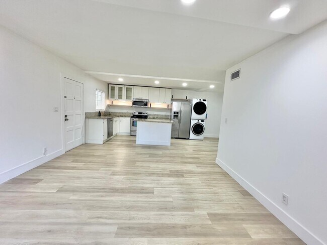 Foto del edificio - 1271 NW 13th St