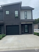 Building Photo - 537 Bellamy Ln