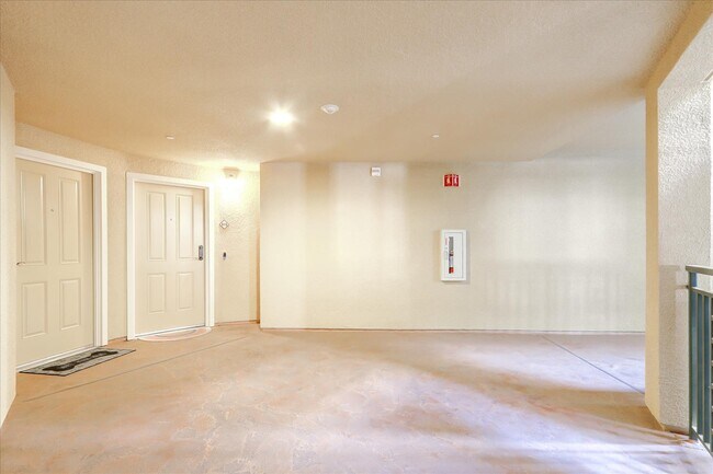 Building Photo - 1445 Fruitdale Ave