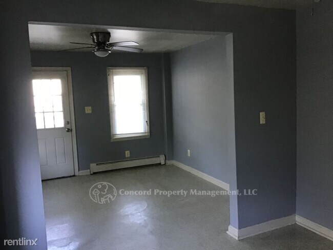 Foto del edificio - 3 br, 1 bath Townhome - 2528 Sycamore avenue