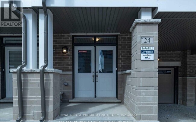 Building Photo - 24 Elsinore St