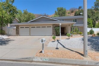 Building Photo - 27045 Esward Dr