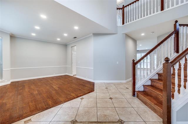 Building Photo - 2221 Cimmaron Dr