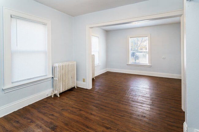 Building Photo - 3105 4th Ave S