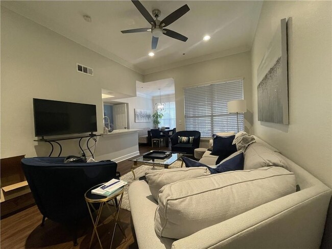 Foto del edificio - 3777 Peachtree Rd NE