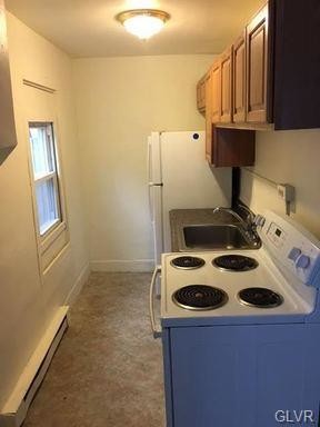 Building Photo - 525 N Plum St