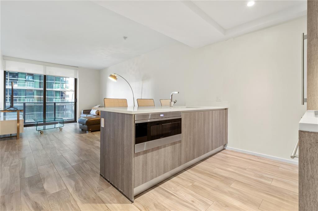 Foto principal - 805 S Miami Ave