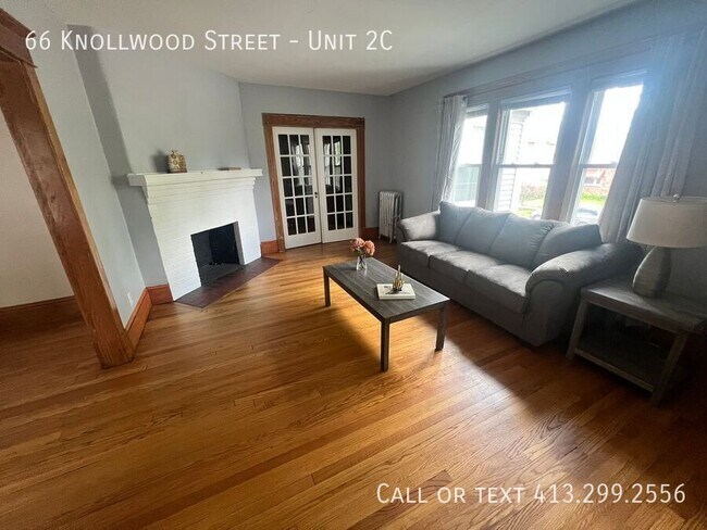 Foto del edificio - 66 Knollwood St