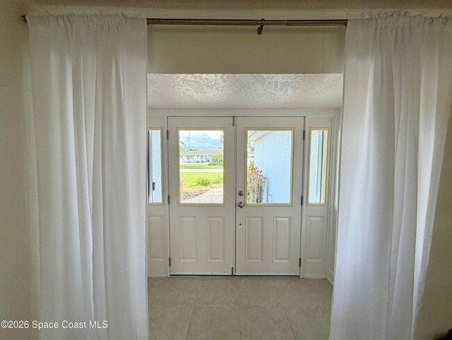 Foto del edificio - 190 Harwood Ave