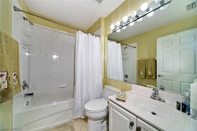 Building Photo - 10125 Colonial Country Club Blvd