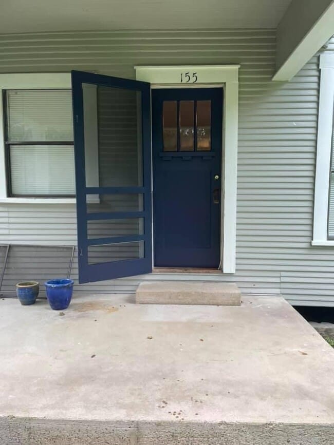 Building Photo - 155 Hooks Rd