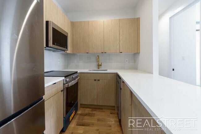 Foto del edificio - Brand New Residences with Modern Finishes ...