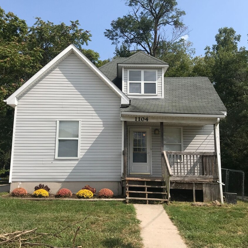 1104 Coats St, Columbia, MO 65201 House Rental in Columbia, MO