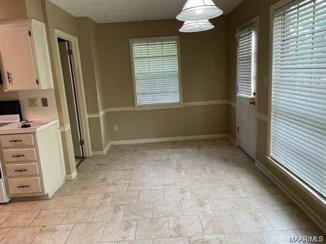 Building Photo - 401 Ridgewood Ln