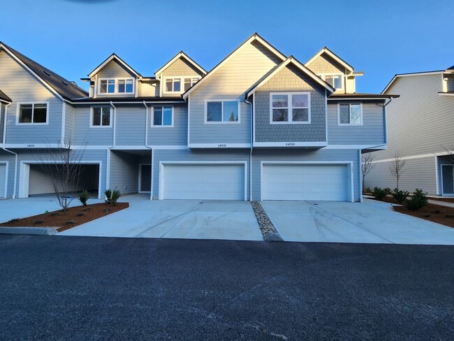 Building Photo - 14916 Canyon Rd E