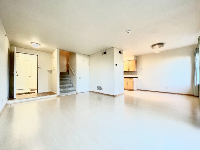 Foto del edificio - 3872 Radburn Dr