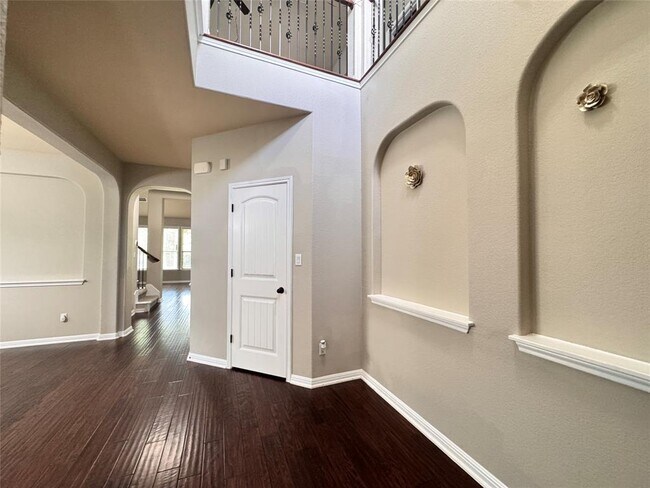 Foto del edificio - 416 Buck Ridge Rd