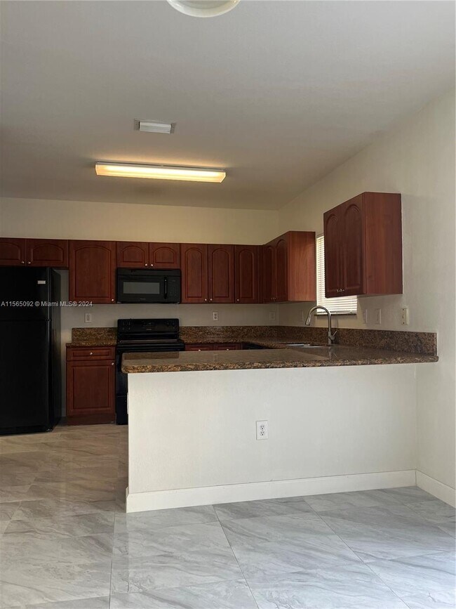 Foto del edificio - 366 SE 20th Terrace