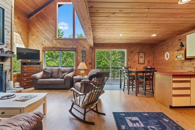 Building Photo - 19 N Beach Rd