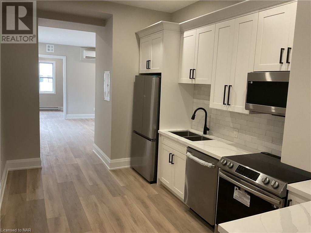 43 Jarvis St, Fort Erie, ON L2A 2S3 House for Rent in Fort Erie, ON