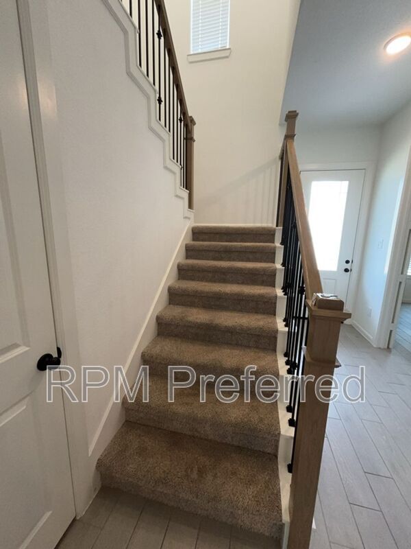 Foto del edificio - 1542 Park Path Dr