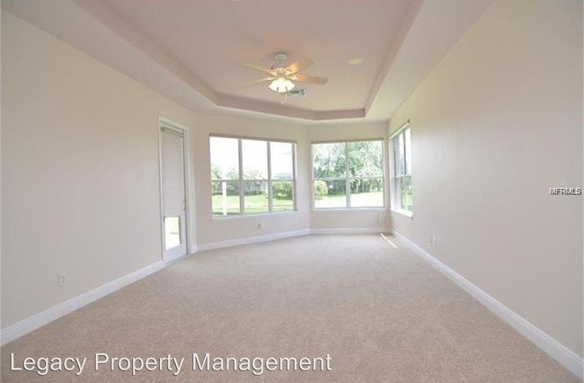 Building Photo - 4 br, 4.5 bath House - 3231 Regal Crest Drive