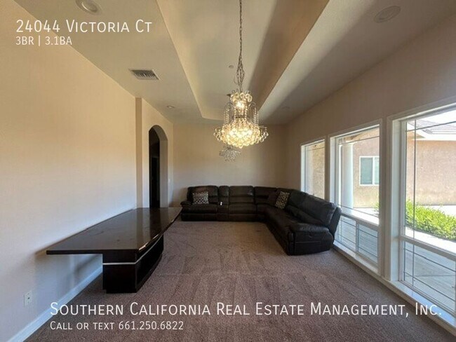 Building Photo - 24044 Victoria Ct