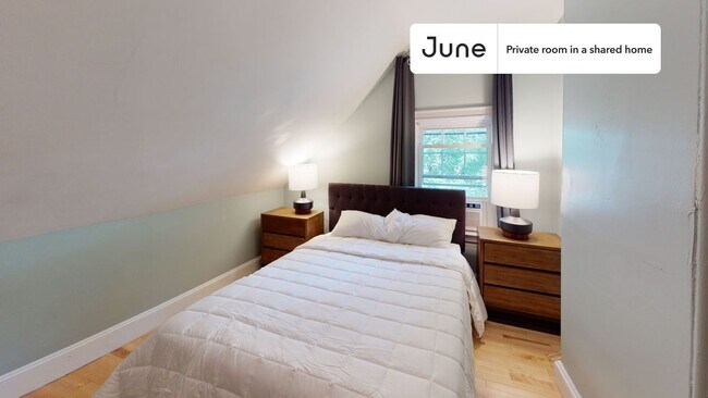 Foto del edificio - Room in Shared 7 bed/2.5 bath home in Harvard Square (Cambridge)
