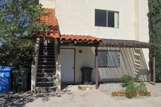 Building Photo - 1401 Paseo San Luis