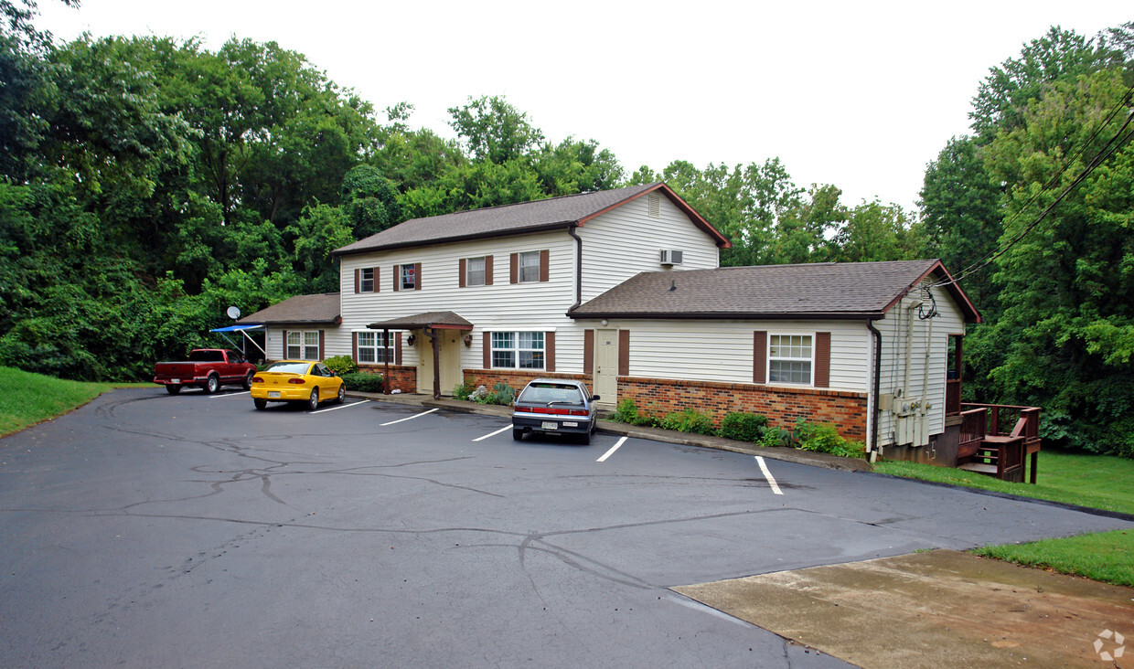 Primary Photo - 1820-1826 Elkmont Cir