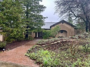 Building Photo - 1776 El Capitan Dr