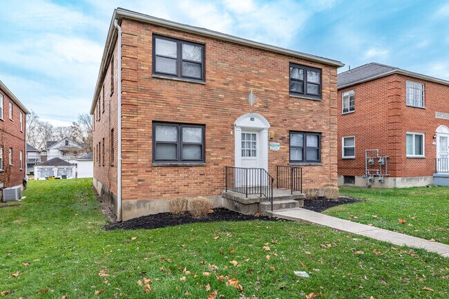 Foto del edificio - 108 E Norman Ave