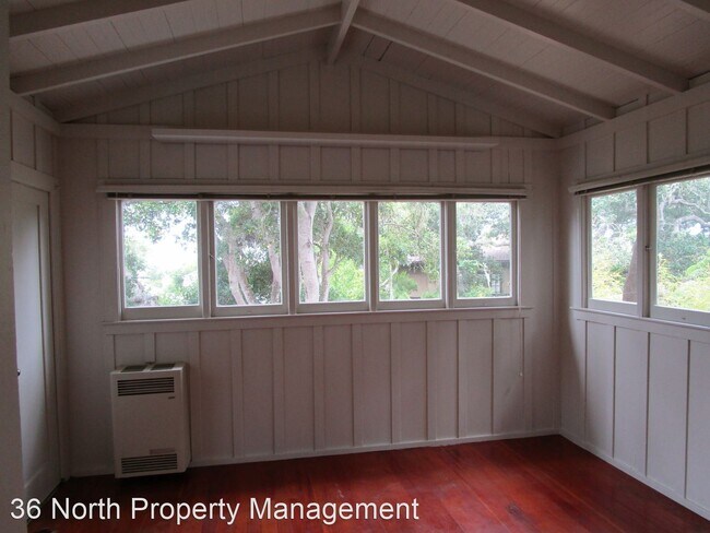 Foto del edificio - 2 br, 1 bath House - 6 NW Ocean on Casanova