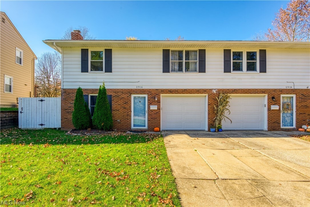 2914 Burnham Jump Dr, Cuyahoga Falls, OH 44223 Apartment for Rent in