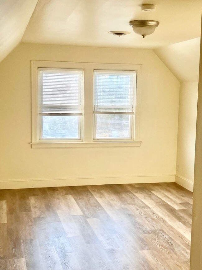 Foto del edificio - CAROLINE 209-211