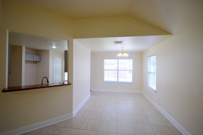 Foto del edificio - 8311 Kingsbridge Meadow Dr