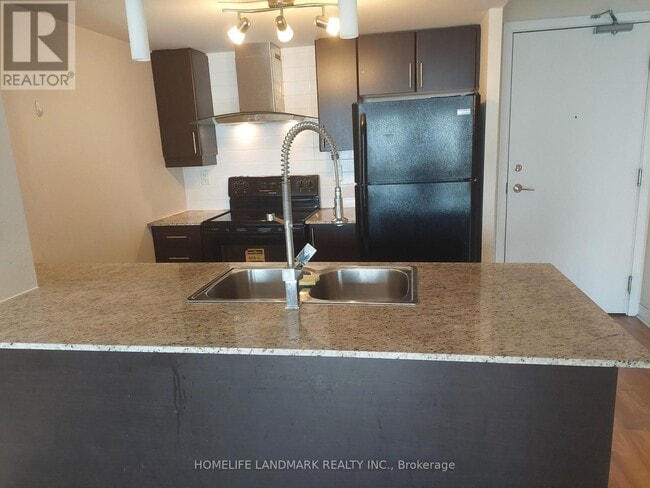 Building Photo - 190 Borough Dr