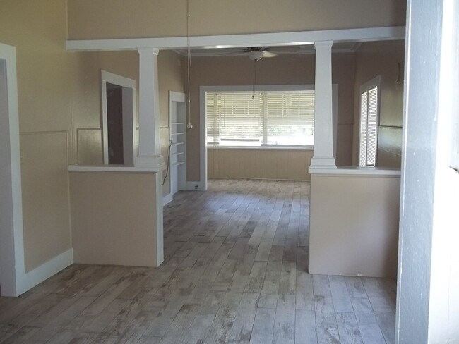 Building Photo - Ormond Beach home for rent!
