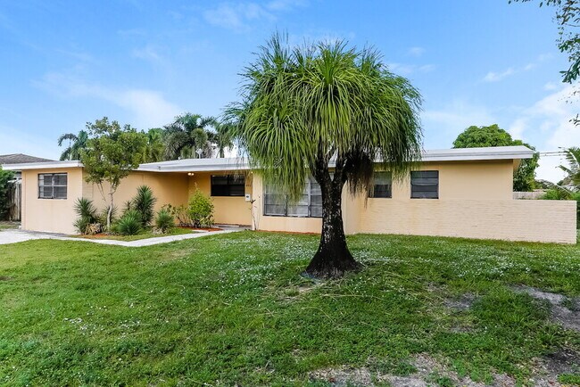 Foto del edificio - 570 SW 31st Ave