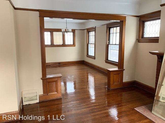 Building Photo - 3 br, 1 bath House - 3885 Glenwood Rd