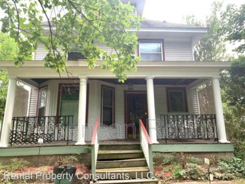 1452 Bridge St NW Unit 2, Grand Rapids, MI 49504 Condo for Rent in