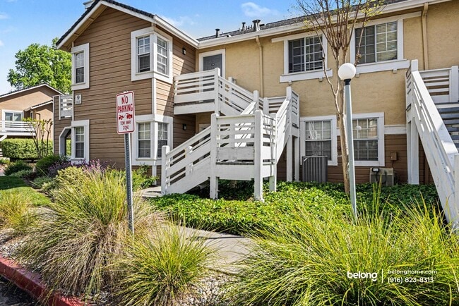 Building Photo - 2915 N Texas St