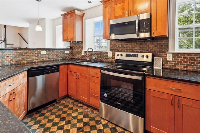 Foto del edificio - 345 E 28th St