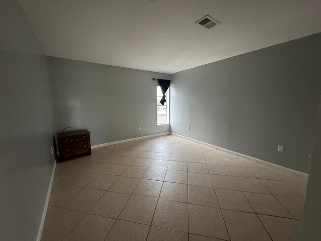 Foto del edificio - 406 Marshall Ct