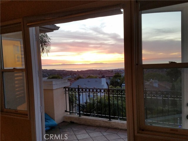 Foto del edificio - 3 Pavona