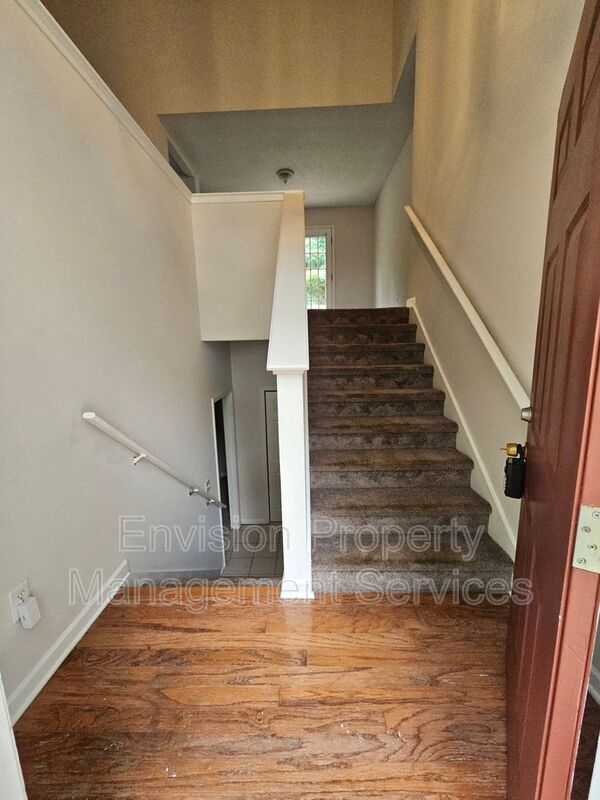 Foto del edificio - 10996 Knotty Pine Pl