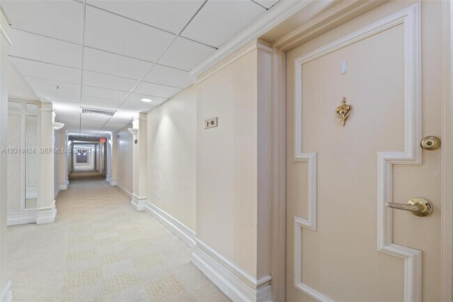 Building Photo - 5700 Collins Ave