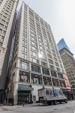 Building Photo - 8 W Monroe St