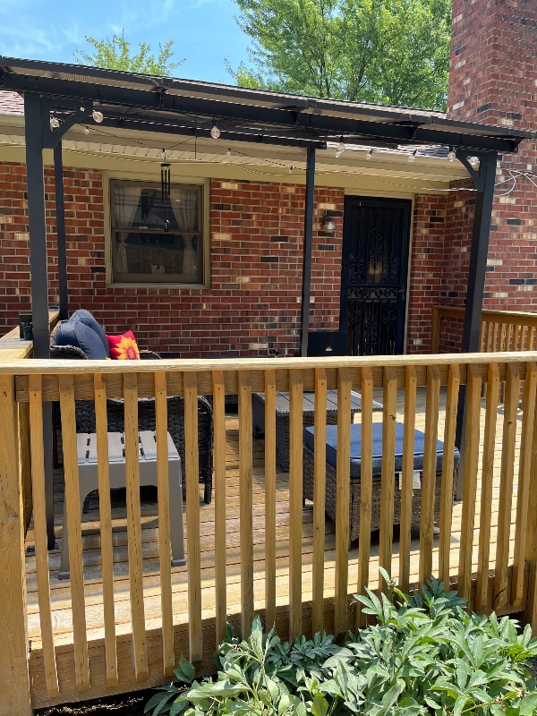 Foto del edificio - 301 Inglewood Dr