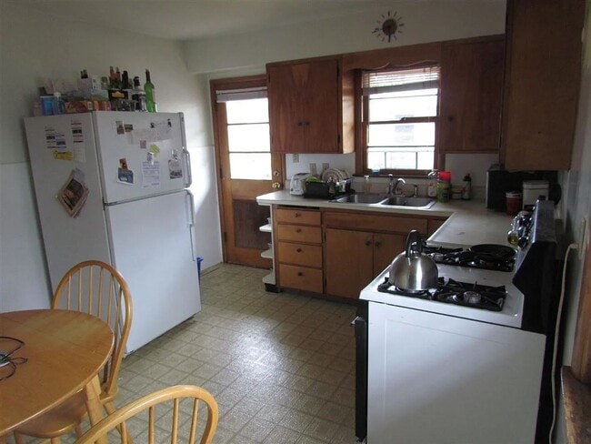 Foto del edificio - Great 3BR Bryan Park